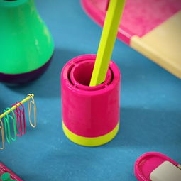 誰說紅配綠賽狗配？辦公用品也能玩出新花樣